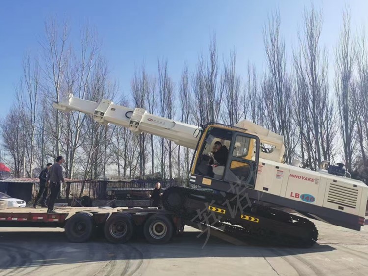 LB140履帶式拆包機(jī) 